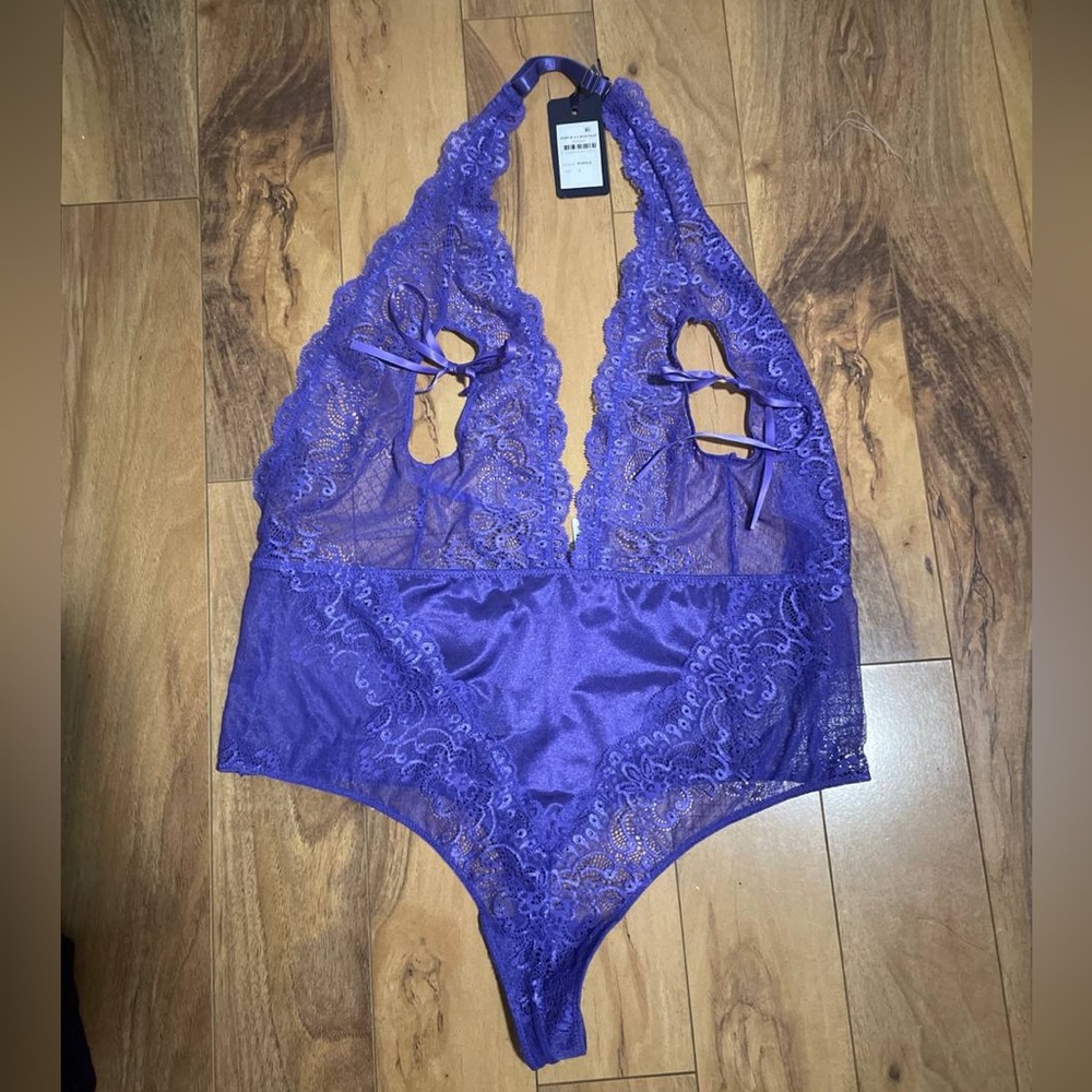 NWT| Teddy Open Cups Lingerie